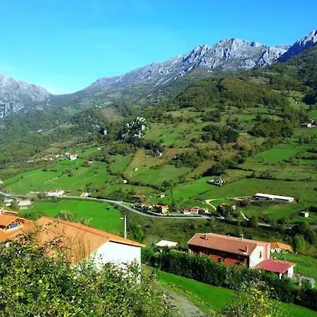 Rural Fuentes De Lucia * Fresnedo (Asturias)